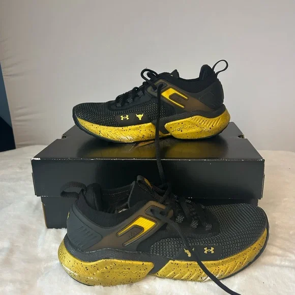 Under Armour Project Rock Shoes Anti Hero Black Yellow 7Y Womens 8.5 Black Adam - Picture 8 of 8